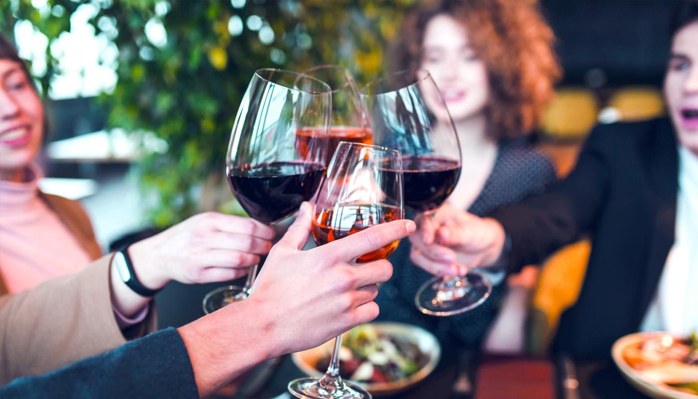 How to Drink Wine: A Fun and Practical Guide for Beginners and Connoisseurs