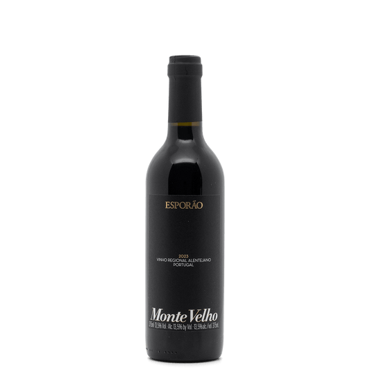 Monte Velho wine bottle with a ruby color, featuring aromas of red and wild berries, perfect for wine lovers.