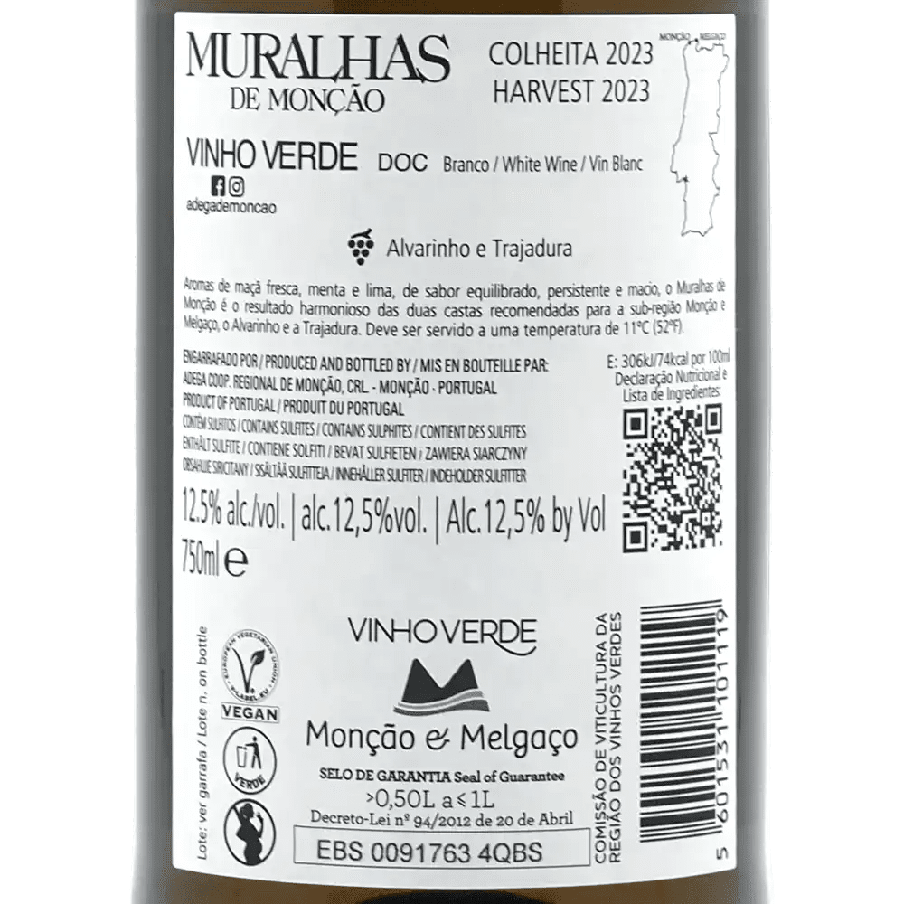 Wine label for Muralhas de Moncao Vinho Verde with text and symbols.