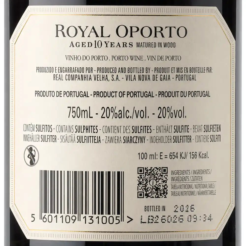 Close-up of a wine label reading Royal Oporto Aged 10 Years Matured in Wood, with Portuguese text, a barcode, QR code, and bottle info on a dark background.