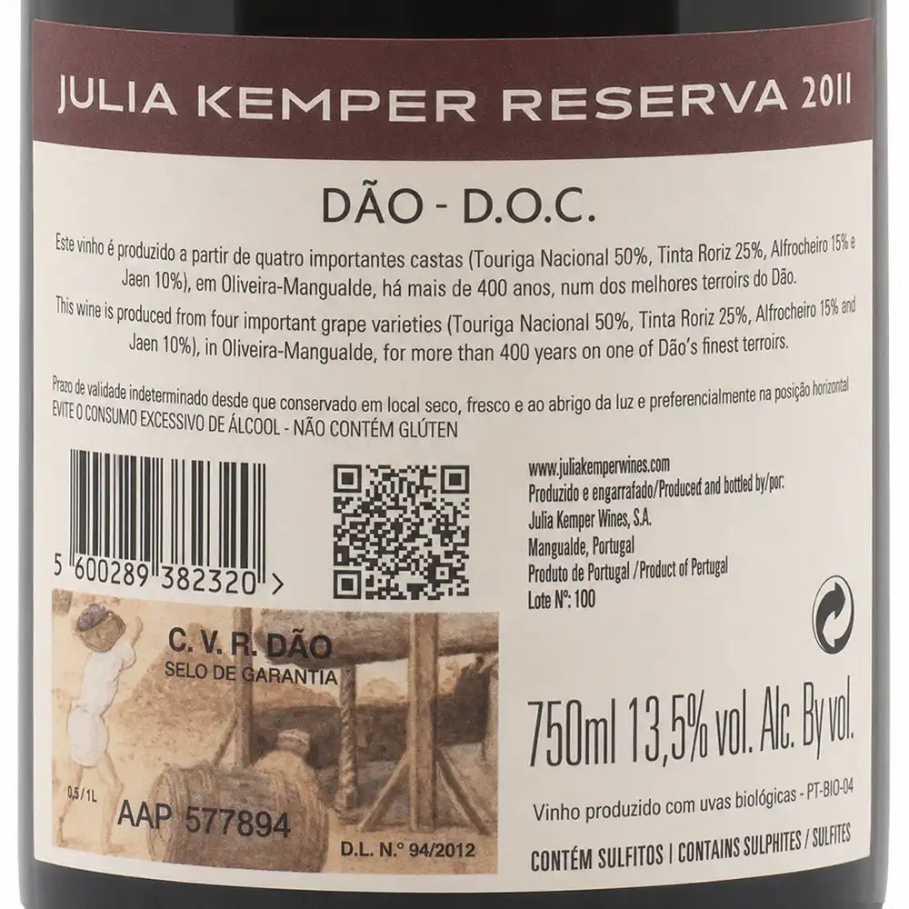 Wine label for Julia Kemper Reserva 2011 Dªo D.O.C. with text and QR code.