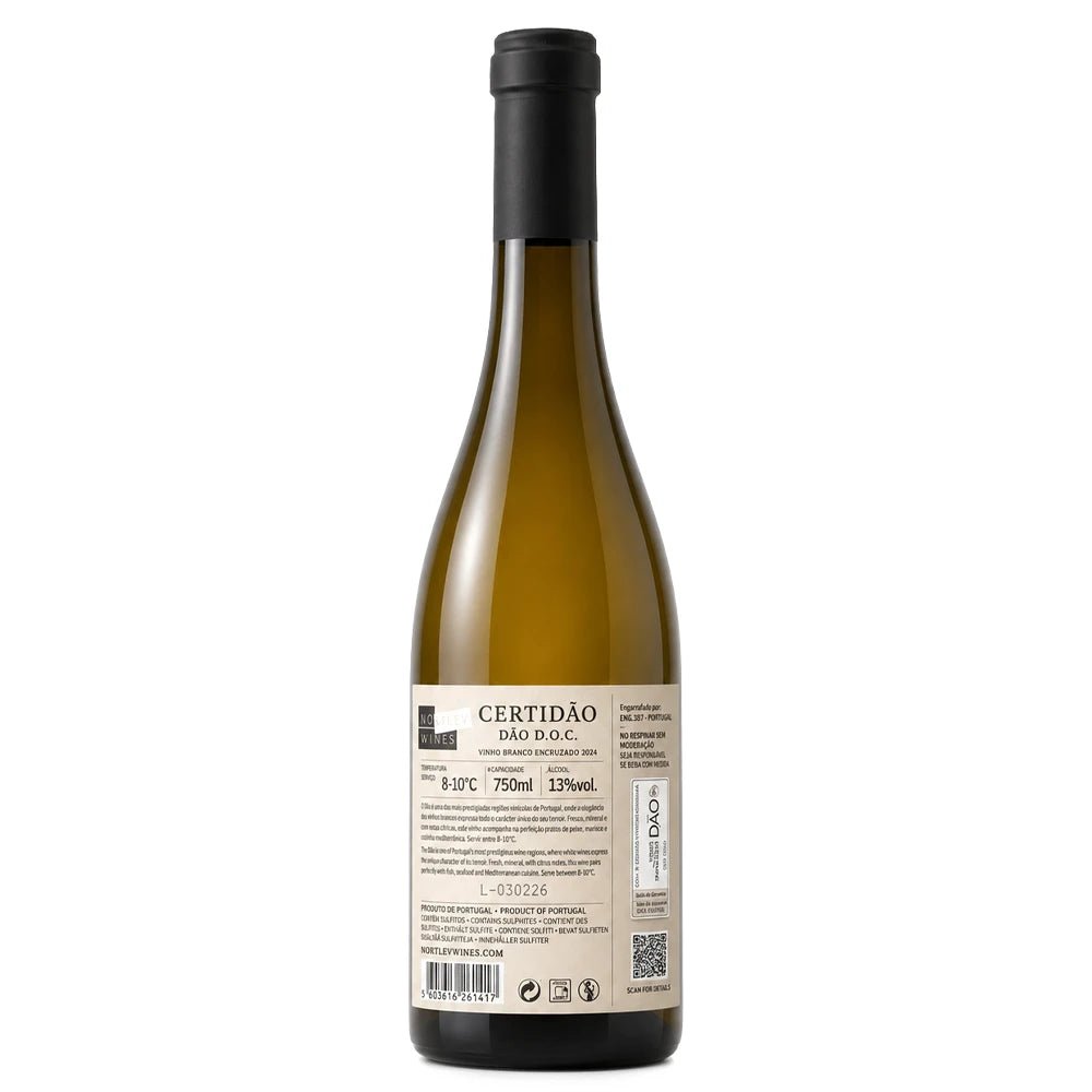 Back view of a glass wine bottle with a black screw cap and a cream-colored label, showing the text 'CERTIDÃO DÃO D.O.C.
